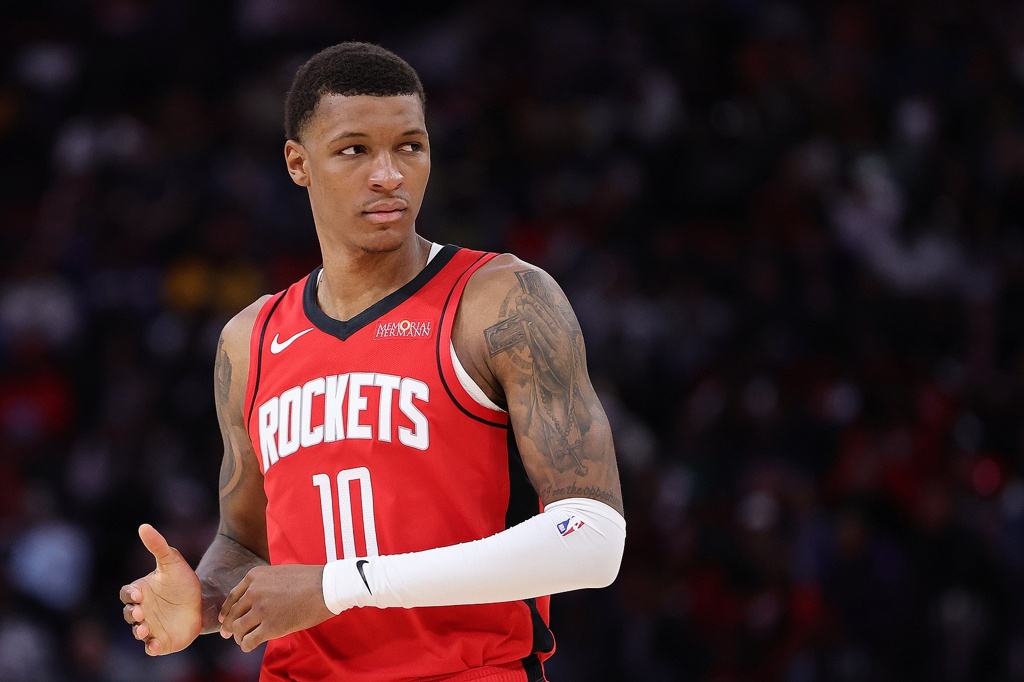 小贾巴里:我的投篮手感永远不会消失 我们正学会打最后的关键球